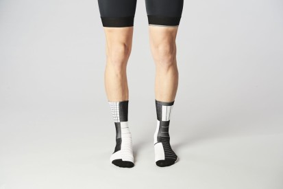 Cyklistické ponožky Fingerscrossed - Check And Lines